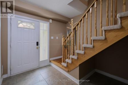365 MURRAY ROSS PARKWAY, Toronto (york University Heights), Ontario M3J 3T7, Canada