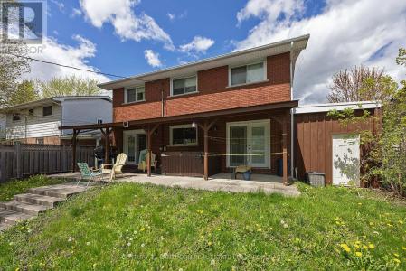 58 CLIFF CRESCENT, Kingston (central City West), Ontario K7M 1A8, Canada
