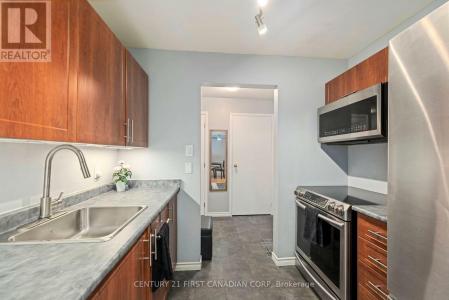 739 DEVERON CRESCENT, London South (south T), Ontario N5Z 4Y1, Canadá