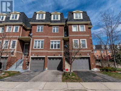 435 HENSALL CIRCLE, Mississauga (cooksville), Ontario L5A 4P1, Canada
