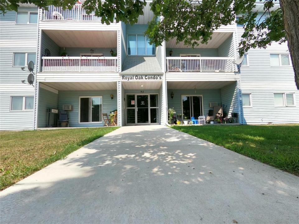 306 92 FIFTH STREET SOUTH, Beausejour, Manitoba R0E 0C0, Canadá