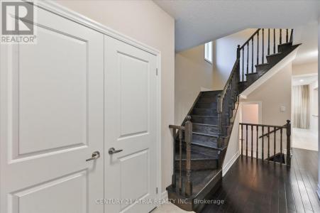 31 FRED MASON STREET, Georgina (keswick South), Ontario L4P 0B2, Canada