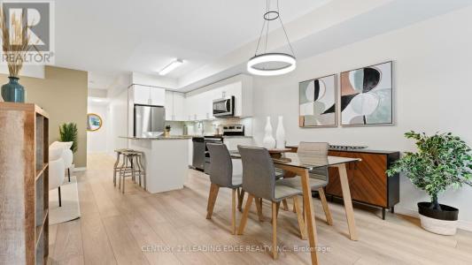 8835 SHEPPARD AVENUE EAST, Toronto (rouge), Ontario M1B 5R7, CANADÁ