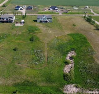 20 SILKY WAY, Brandon, Manitoba R7A 5Y3, Canada