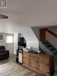1011 SUNSET DR, Fort Frances, Ontario P9A 2T5, Canada