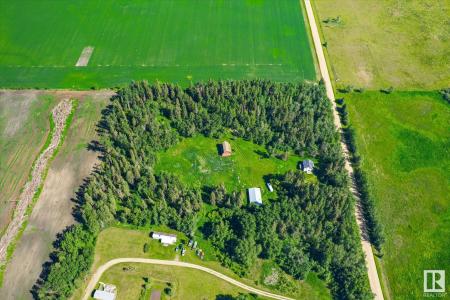 452078 RGE ROAD 275, Rural Wetaskiwin County, Alberta T0C 0C0, Canada