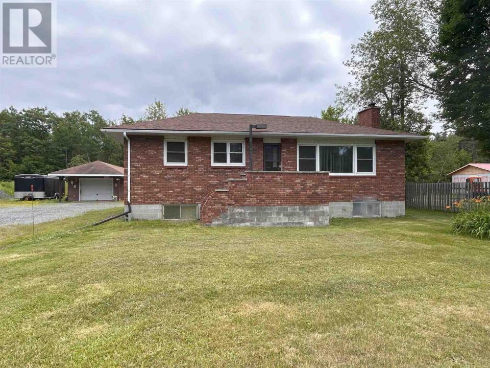 1462 HIGHWAY 17, Algoma Mills, אונטריו P0R 1A0, קנדה