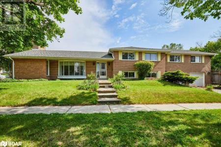 1 GOODLAND GATE, Scarborough, Ontario M1S 1V4, Canada