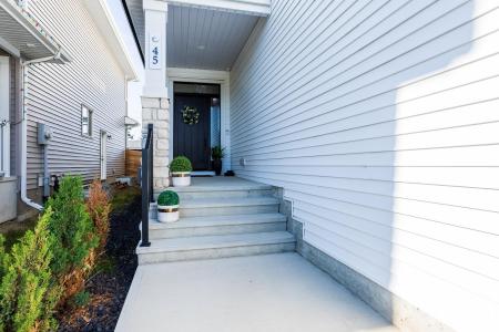 45 JAMISON CRESCENT, St. Albert, אלברטה T8N 7X7, קנדה 