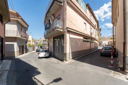 Via San Martino, Camporotondo Etneo, Sicilia 95040, 義大利