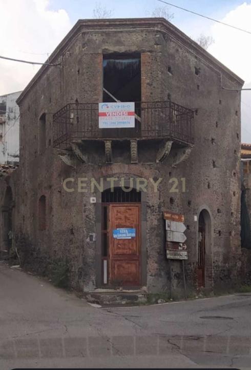 Via Arc. Salvatore Leonardi, Giarre, Sicilia 95014, Itália