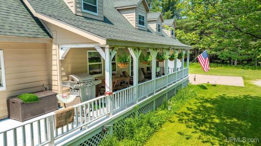 36985 Klingville Rd, Chassell, Michigan 49916
