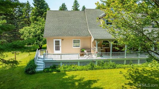 36985 Klingville Rd, Chassell, Michigan 49916