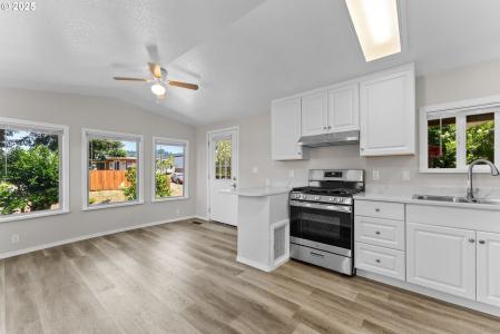 16329 Grootendorst LN 8, Brookings, Oregon 97415, Estados Unidos
