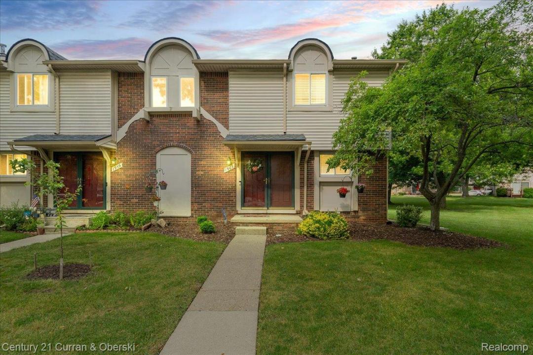 1963 E Franklin Drive, Canton Charter Township, Michigan 48187, USA