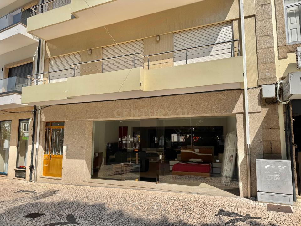 Santo Tirso, Порту 4780-375, Португалия