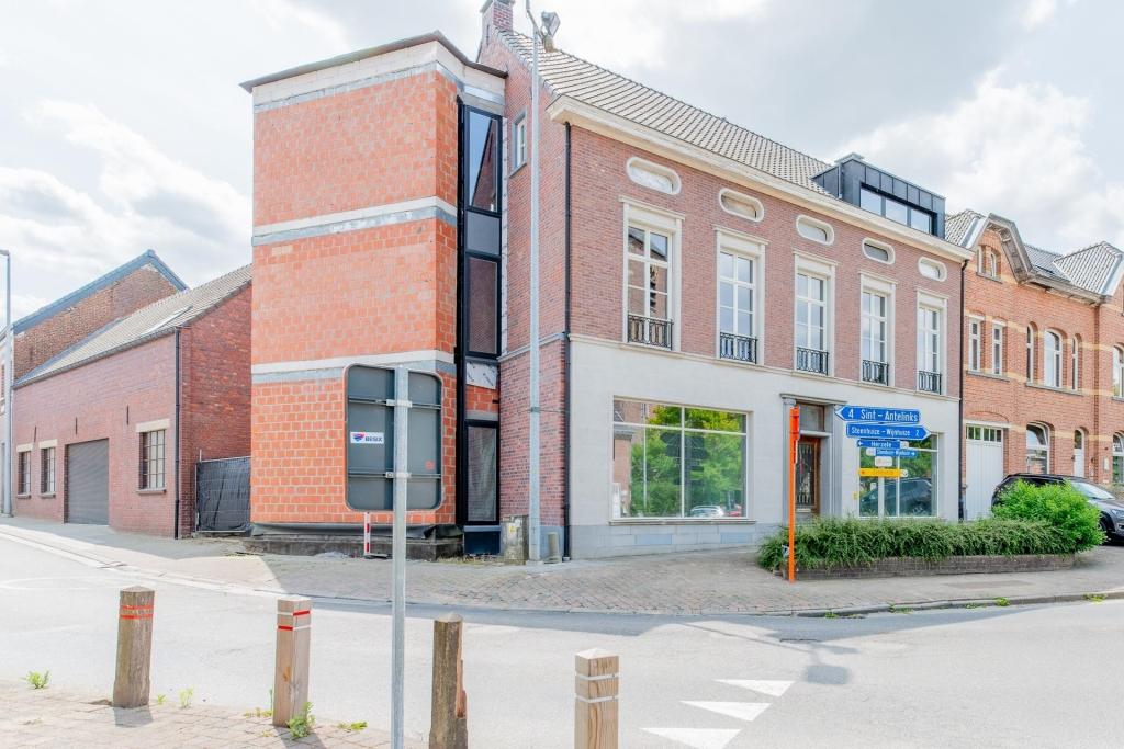 Sint-Lievensplein 3, Herzele, 9550, Belgium