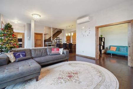 8000 Rue Jean-Chevalier, Montréal (LaSalle), Quebec H8N 0C7, Canada