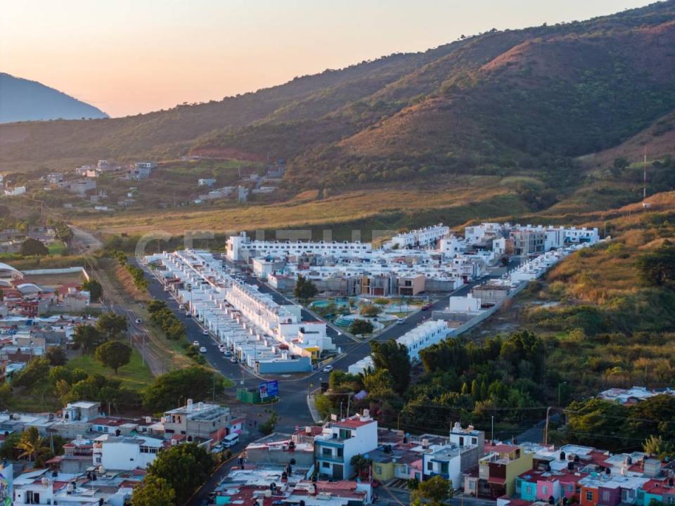 Revillagigedo Mz 3 lote 34,, Tepic, Наярит 63001, Мексика