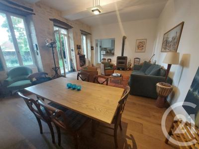 Tannay, Bourgogne 58190, France