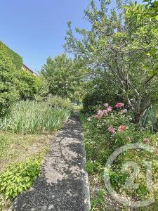 Chatel Guyon, Auvergne 63140, France
