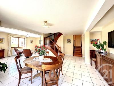 Cournon D Auvergne, Auvergne 63800, France