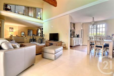 Puget Sur Argens, Provence-Alpes-Côte D'Azur 83480, Francia