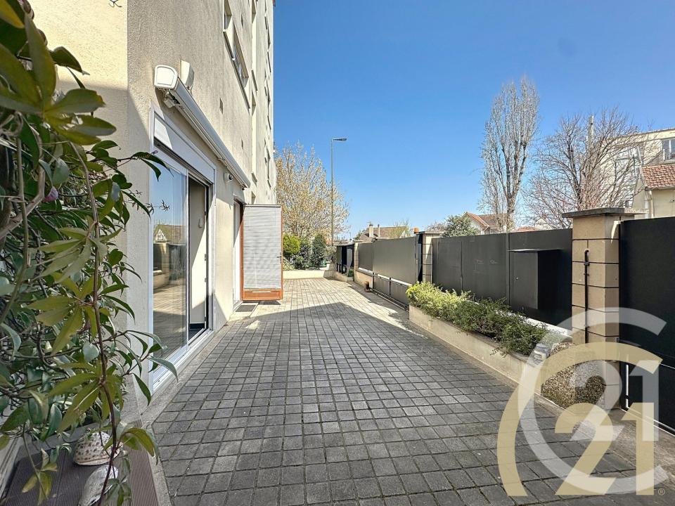 Villejuif, Île-de-France 94800, France