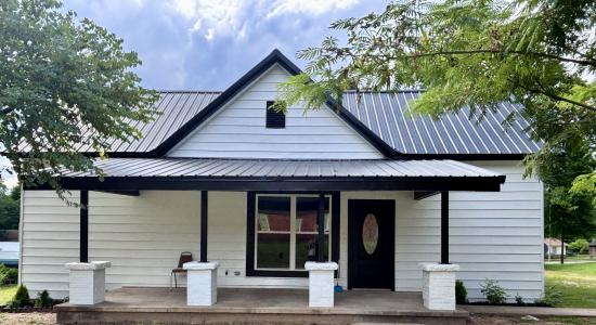 225 S Seminary Street, Lamar, Arkansas 72846, USA