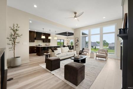 670 Gatcombe Run, Fort Wayne, Indiana 46845, Estados Unidos