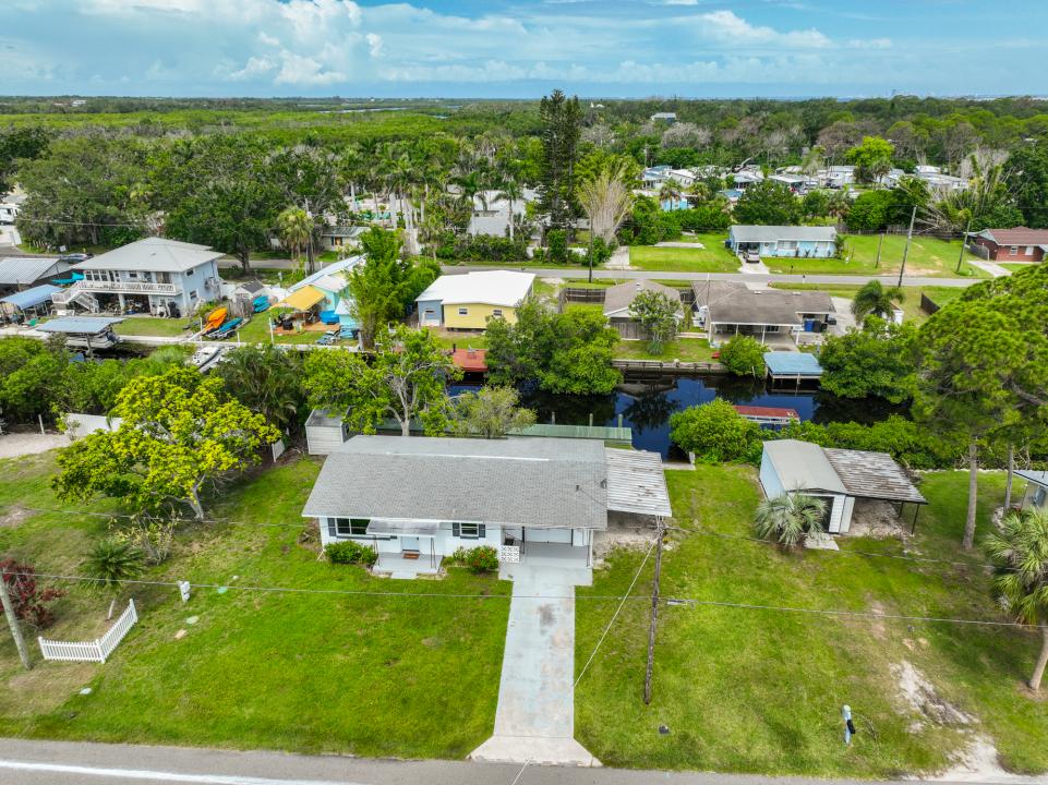 106 North Branch Rd W, Ruskin, Florida 33570, Amerika Birleşik Devletleri