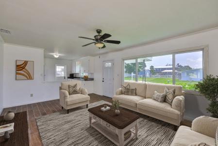 106 North Branch Rd W, Ruskin, Florida 33570, Amerika Birleşik Devletleri