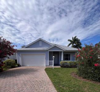 452 NE Canoe Park Circle, Port Saint Lucie, Florida 34983, USA