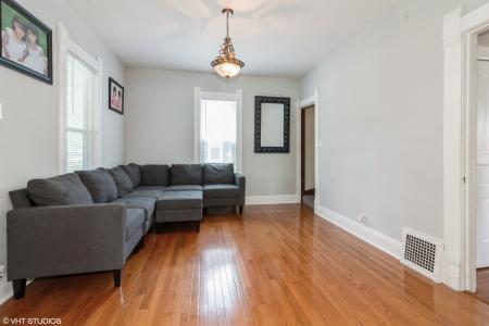 609 N 7th Street, Dekalb, Illinois 60115, USA