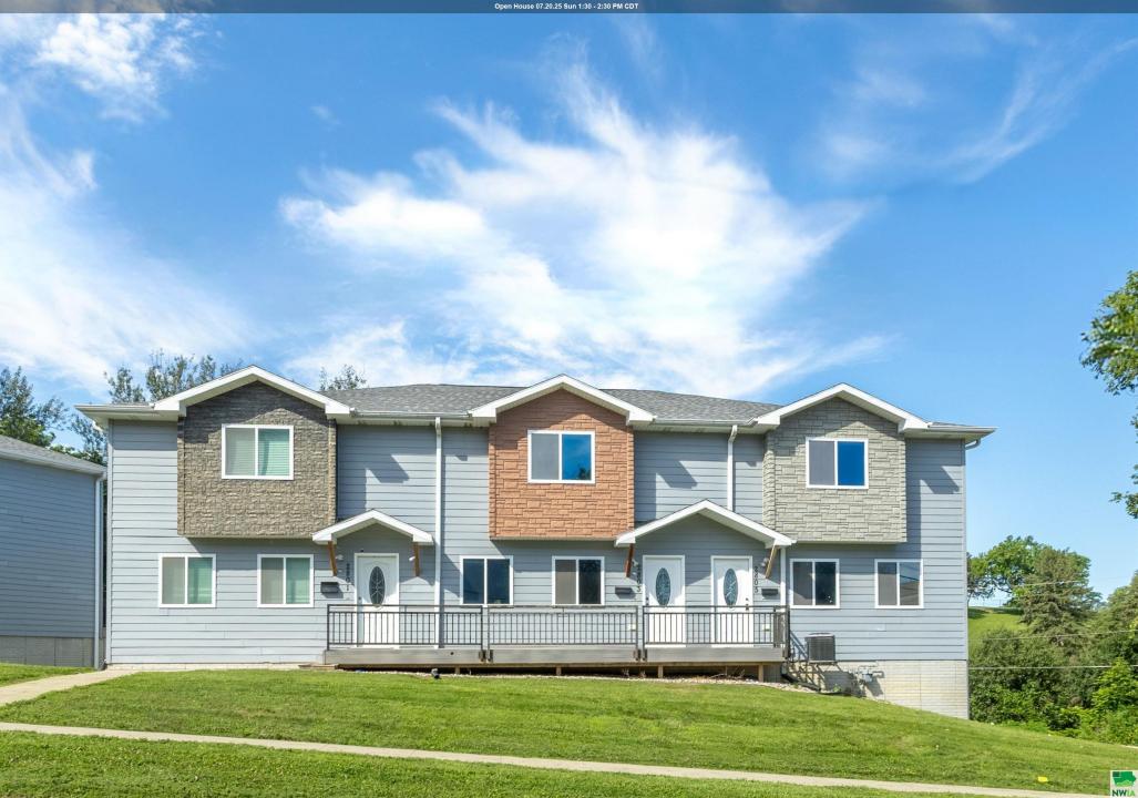 2803 Stone Park Blvd., Sioux City, Iowa 51104