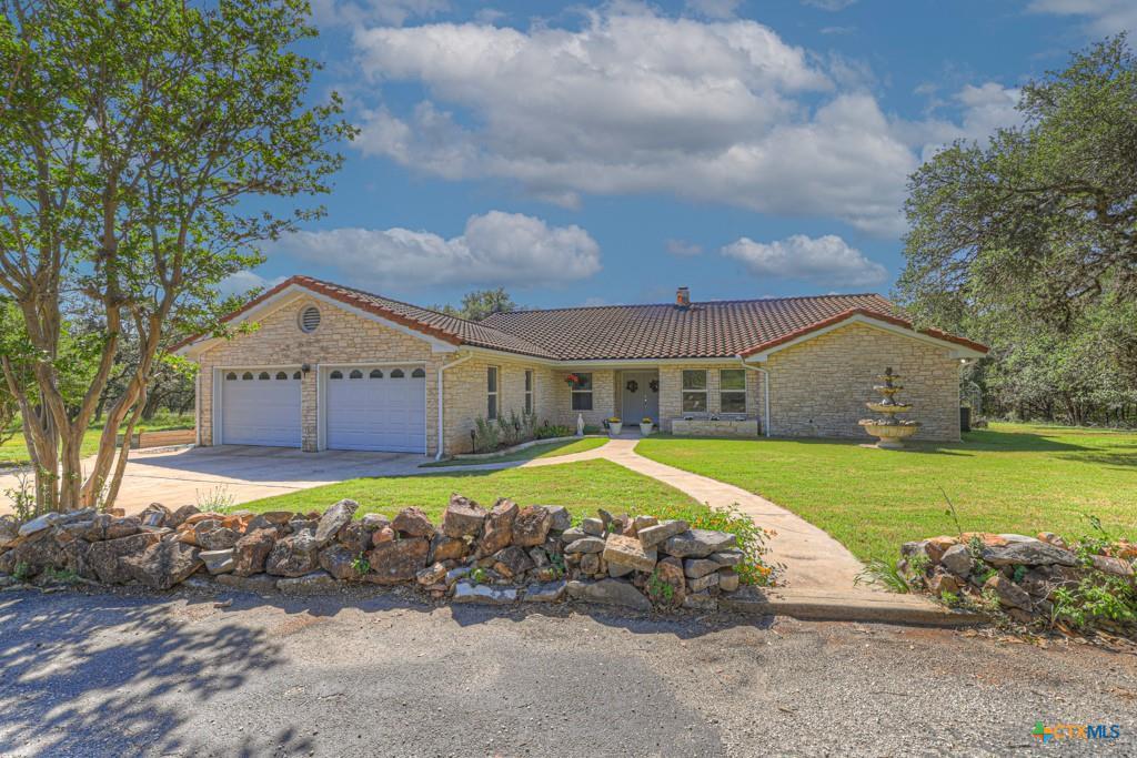830 Palomino Lane, San Marcos, Teksas 78666, Amerika Birleşik Devletleri