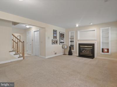 7441 Heatherfield Lane, Alexandria, Вирджиния 22315, Соединенные Штаты