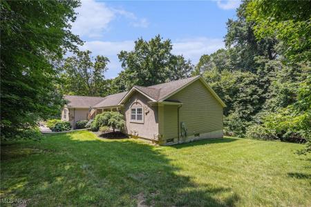 11801 Quail Crest Avenue, Mantua, Ohio 44255, USA