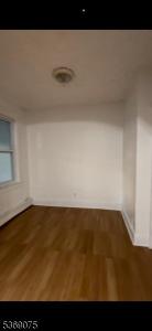 22 E Price St 2, Linden City, 新泽西州 07036-3047, 美国