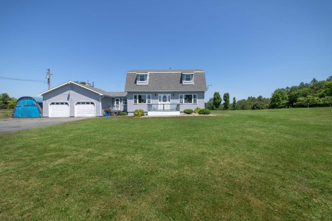 205 Water Street, Orleans, Vermont 05860