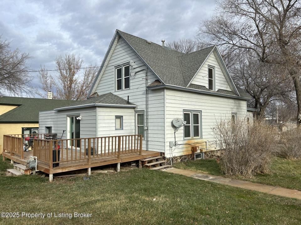 112 2nd Avenue, Bowman, Dakota Do Norte 58620, Estados Unidos