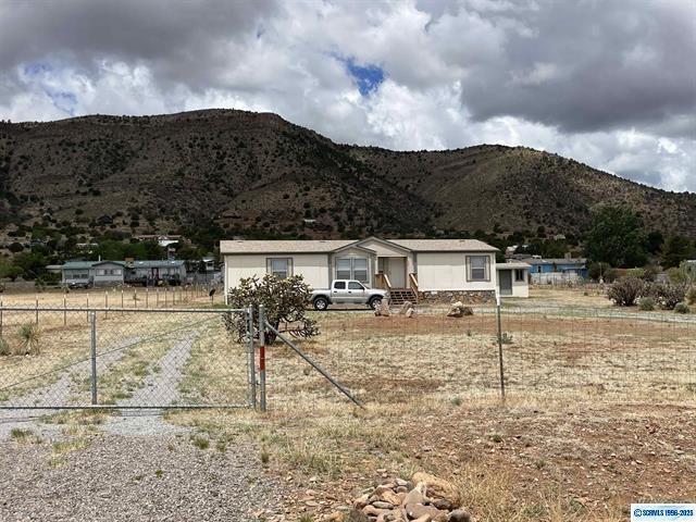 222 Laguna del Oso, Mimbres, New Mexico 88049, USA