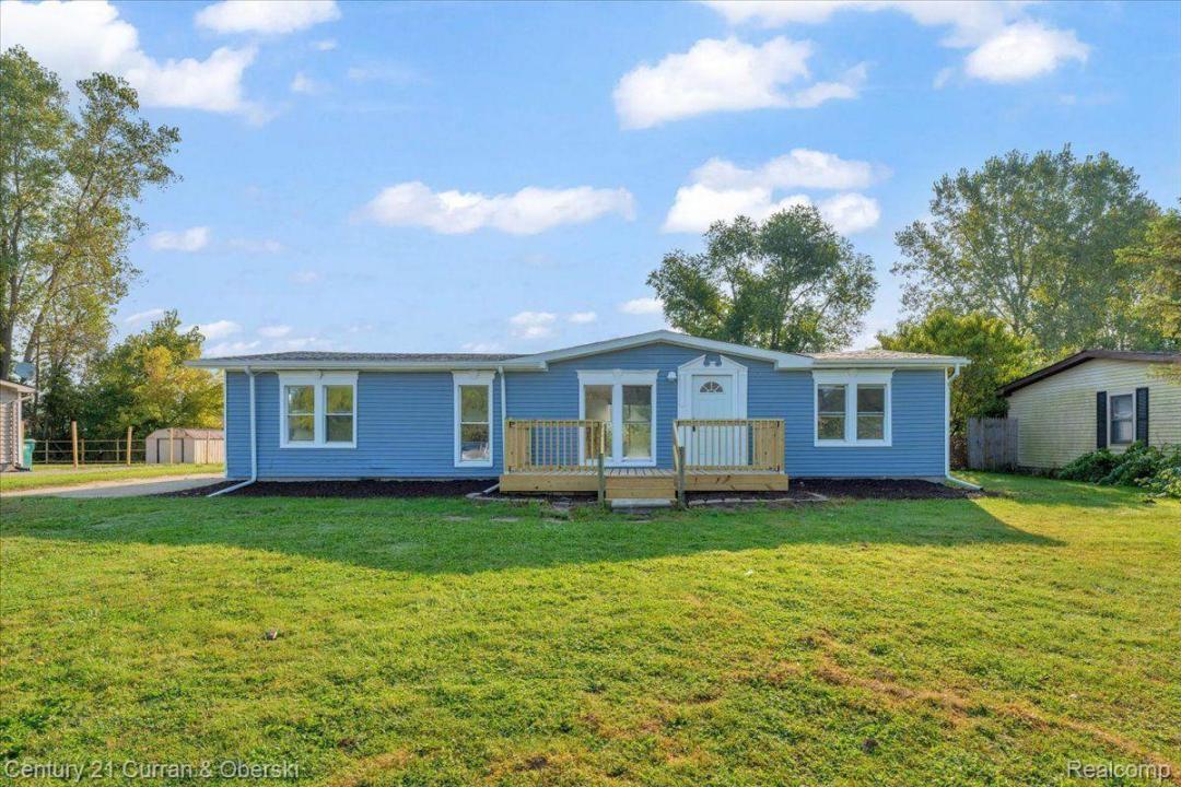 23755 Clark Road, Huron Charter Township, Michigan 48111, Estados Unidos