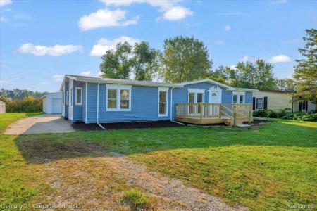 23755 Clark Road, Huron Charter Township, Michigan 48111, Estados Unidos
