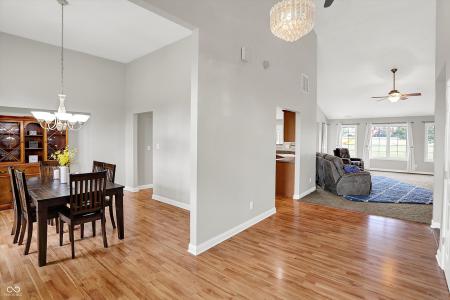 421 Lowry Street, Jamestown, インディアナ 46147, アメリカ合衆国