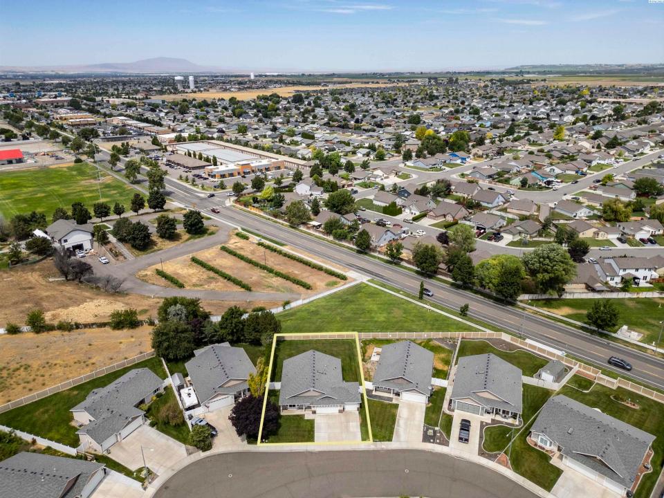 5811 Austin Ct, Pasco, Washington 99301, Estados Unidos