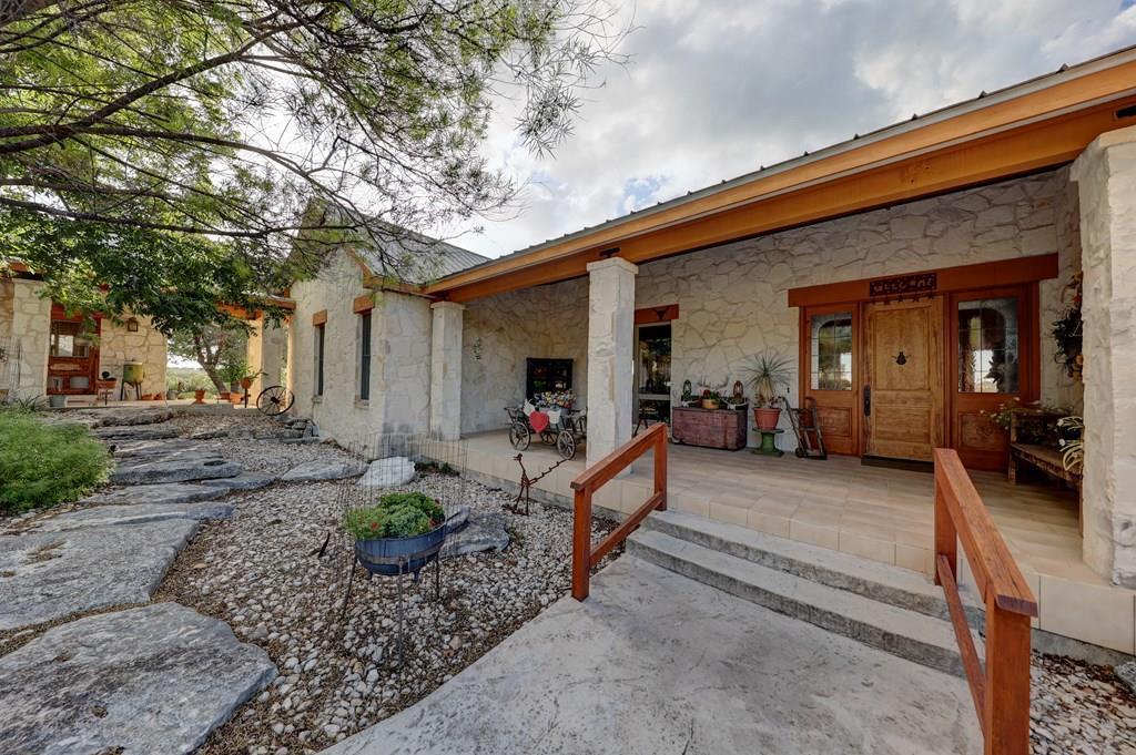 7680 NW White Oak Rd, Kerrville, Teksas 78028, USA