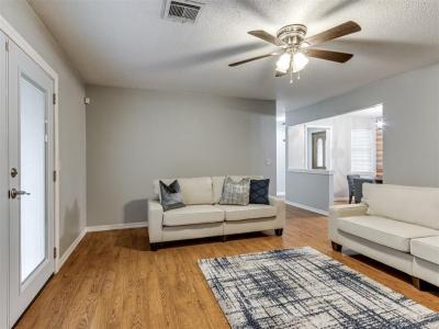 3308 Rolling Lane, Midwest City, אוקלהומה 73110, ארצות הברית של אמריקה