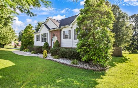 720 Superior Ln, Clarksville, Tennessee 37043