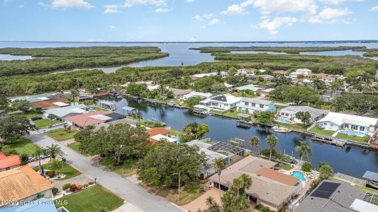 55 Yacht Haven Drive, Cocoa Beach, Florida 32931, Amerika Birleşik Devletleri